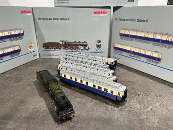 Märklin H0 - 2681 - Treinstel (4) - Stoomlocomotief S10 met, Nieuw