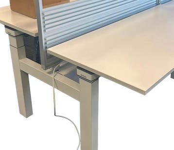 Refurbished Steelcase Ology Duo Zit Sta Bureau, Huis en Inrichting, Bureaus, Verzenden, In hoogte verstelbaar, Zo goed als nieuw