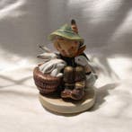Goebel - M.I. Hummel - sculptuur, Playmates - 8 cm -
