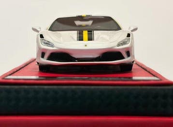 JDL 1:43 - Modelauto - Ferrari F8 Tributo, Nieuw