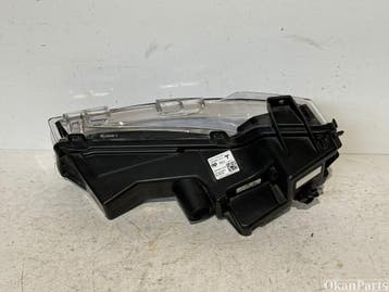 Tesla Model 3 LED dagrijverlichting rechts 1507933-10-C, Ophalen, Gebruikt