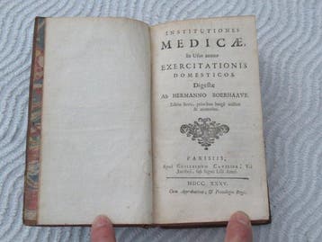 Hermanno Boerhaave. - Institutiones medicae in usus annuae