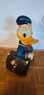 XXL 50 cm Walt Disney Donald Duck Figure leaning on his, Nieuw