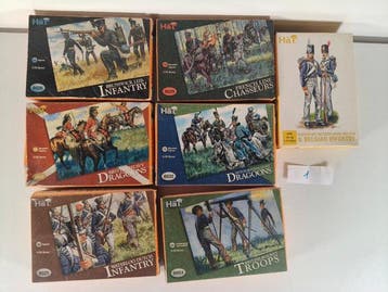 Militaire miniatuur beeldjes - HaT – Lot de 7 boîtes de, Nieuw