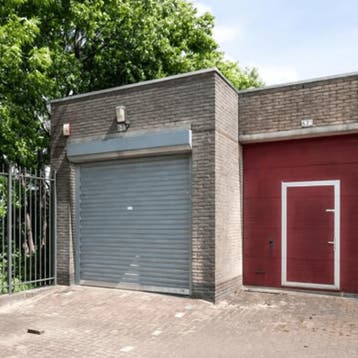 Bedrijfsruimte in Edam gevonden voor €495,- pm
