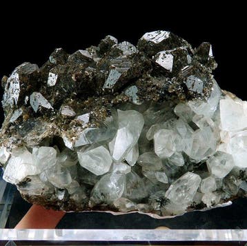 Calciet (tweekleurig) - Egremont, Cumbria, Engeland,