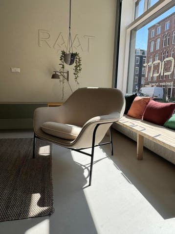 Normann Copenhagen Drape lounge chair beige - Kvadrat Divina, Nieuw, 75 tot 100 cm, Stof, 75 tot 100 cm