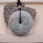 Natuurlijke nephriet-jade schijf hanger - handgesneden