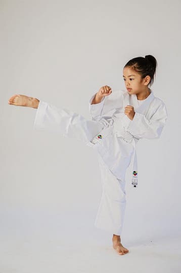 Arawaza Lightweight karatepak SL | WKF | Wit (Maat: 160), Verzenden, Nieuw, Karate, Vechtsportpak