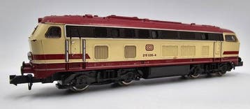 Roco N - 02150 - Diesellocomotief (1) - Serie BR 215 –, Hobby en Vrije tijd, Nieuw