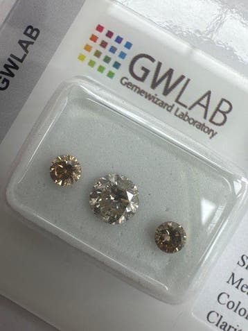 Zonder minimumprijs - 3 pcs Diamant (Natuurlijk gekleurd) -, Nieuw