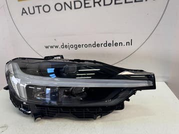 VOLVO XC60 2 VOL LED LHD KOPLAMP RECHTS 32338979, Ophalen, Gebruikt, Volvo