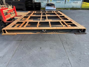 Mega frame egalistie of pallet 3x4m 200mm hoog lepelkokers