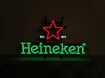 A. Dekker - Lichtgevende reclamebord van Heineken -