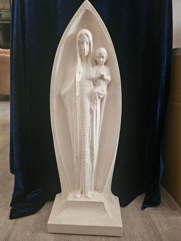 KPS - Beeld, Mater Admirabilis - Maria met Kind Jesus in Art