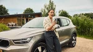 Auto en bus verkopen in Den Haag? Direct geld voor uw auto!