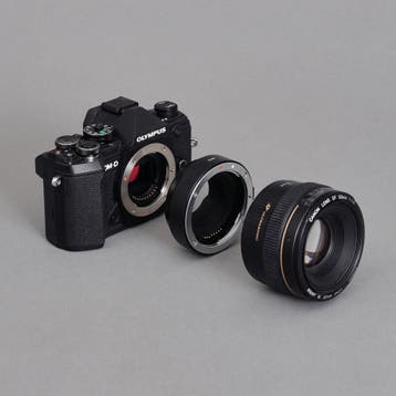 Urth Electronic Lens Mount Adapter EOS - MFT --OUTLET--, Audio, Tv en Foto, Fotografie | Lenzen en Objectieven, Ophalen of Verzenden