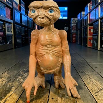 sculptuur, E.T - 35 cm - Hars - 1980, Nieuw
