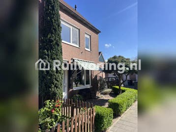 Charmant huis in Zaandam te ruilen voor Zandvoort!, Amsterdam