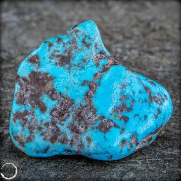 Natuurlijke turkoois nugget – zeldzame, intens blauwe