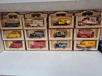 Lledo - Model bestelwagen (12) - Diverse retro, Nieuw