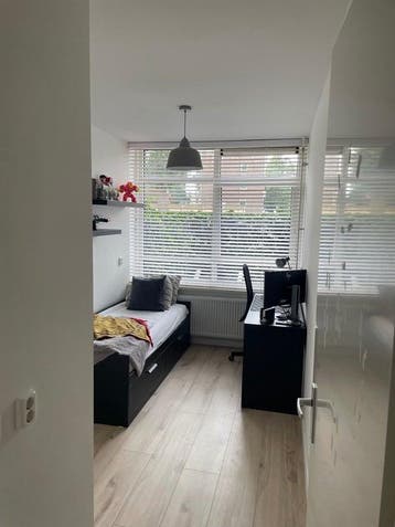 Te huur: Appartement Du Perronstraat in Amsterdam, Huizen en Kamers, Noord-Holland, Appartement, Amsterdam