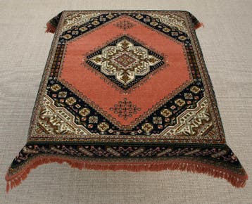 Smyrna tafelkleed Odessa 1 (99 euro karpetten, Vloerkleden), Antiek en Kunst, Antiek | Kleden en Textiel, Ophalen of Verzenden