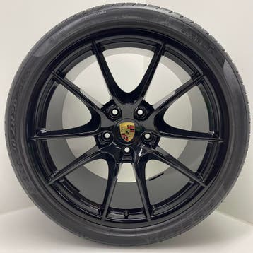 Porsche 991 2/4 ORIGINELE 20 Carrera S III zwart met banden, Ophalen, Gebruikt, Banden en Velgen, 305 mm