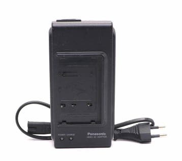Panasonic Acculader / Oplader voor Videocamera (VSK0317), Verzenden, Zo goed als nieuw