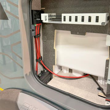 Clesana Power Management incl. Cable, Caravans en Kamperen, Ophalen of Verzenden, Nieuw