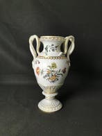 Stile Meissen affascinante vaso con manico a serpente -