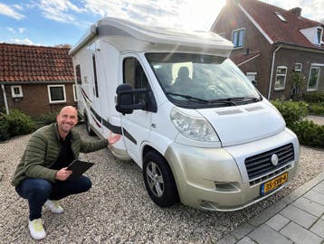 Eura Mobil Terrestra 670 SB ( van Theo!) | 3.0L 160pk | 2011, ESP-stabiliteitscontrole, Raamblindering, Fiat, Vloeistofverwarming