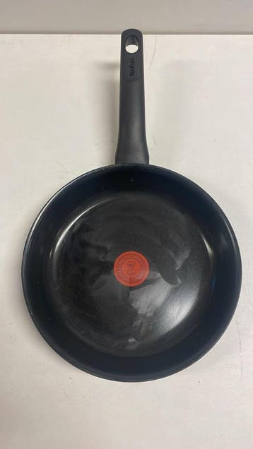 Tefal Revive Black - Koekenpan - Ø24 cm - Keramisch, Verzenden, Nieuw