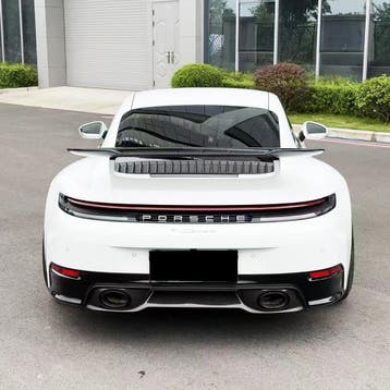 Dit betreft een Porsche 992.2 Carrera Carbon Diffuser, Verzenden