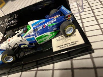 Minichamps 1:43 - Model raceauto - Benetton B196 - T2M, Hobby en Vrije tijd, Nieuw