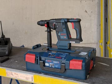 Accu boorhamer, Bosch, GBH 18V-26-F, 2022, Nieuw