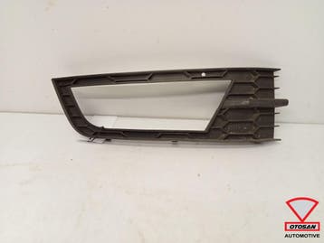 Skoda Octavia 3 13-17 Voorbumper Rooster Rechts 5E0807682, Ophalen, Gebruikt, Rechts, Skoda