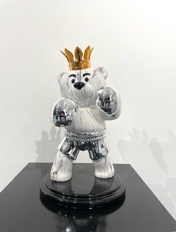 Van Apple - The Boxing Bear Platinum- Large