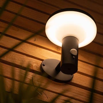 Brendz solar wandlamp Birao | Warm wit licht, Zonne-energie, Verzenden, Minder dan 50 watt, Wandlamp