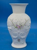 Kaiser W. Germany Catania – Vase – Biskuitporzellan mit