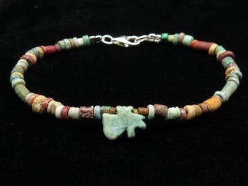 Oud-Egyptisch Armband gemaakt van glazen en