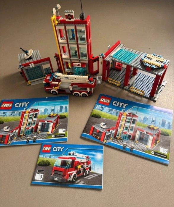Lego Set - 60110 - City - Stazione dei pompieri 60110, Kinderen en Baby's, Speelgoed | Duplo en Lego