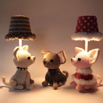Chihuahua Beesie Lamp Haken - Haakpret Anja Toonen - Haakp, Ophalen of Verzenden, Nieuw