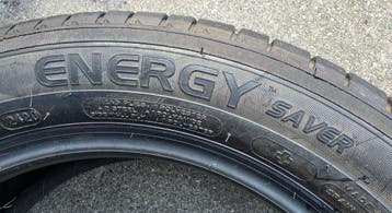 195/55r16 87H michelin 2 stuks 6mm, Auto-onderdelen, Banden en Velgen, Ophalen, 16 inch, Nieuw, Band(en)