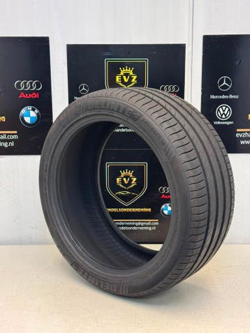 1 stuk 245/40ZR18 inch Delinte Zomerband, 18 inch, Band(en), Personenwagen, Zomerbanden