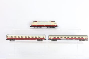 Arnold N - 2352 - Treinset (1) - BR 103 - DB, Hobby en Vrije tijd, Modeltreinen | N-Spoor, Nieuw