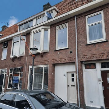 Huis in Vlaardingen gevonden voor €2350,- pm, Huizen en Kamers, Huizen te koop, Vlaardingen