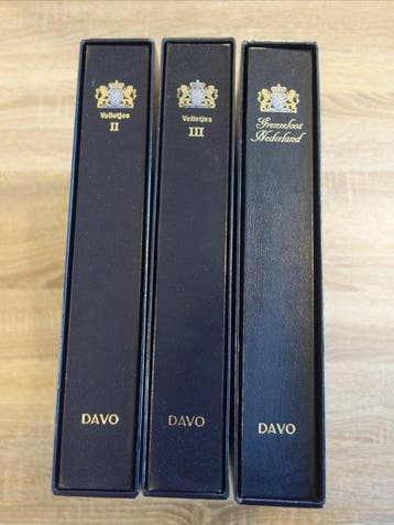 Nederland - Accessoires 3 luxe Davo albums Velletjes II en, Postzegels en Munten, Postzegels | Nederland, Gestempeld