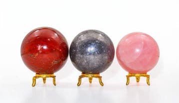 Uitzonderlijke Kristallen Bol Collectie – Rode Jaspis 75 mm,, Verzamelen, Mineralen en Fossielen