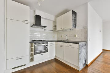 Te huur: Appartement Oudezijds Voorburgwal in Amsterdam, Noord-Holland, Appartement, Amsterdam